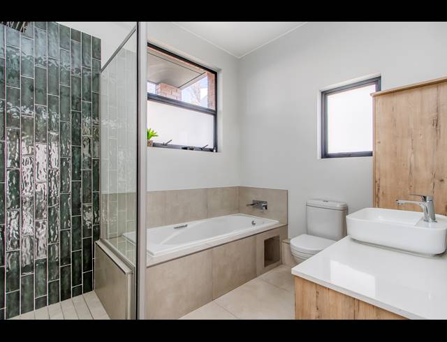2 BEDROOM APARTMENT TO LET IN BRYANSTON